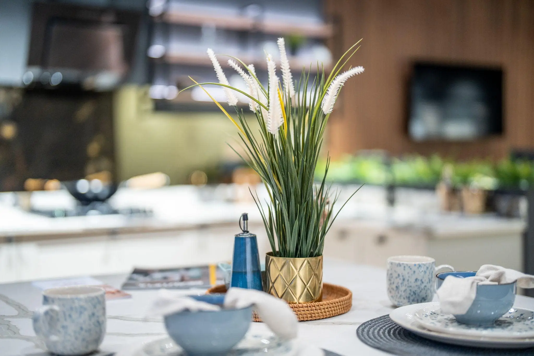 aaf13bda-9ed5-46d1-90ca-40d7ccd2410f-min